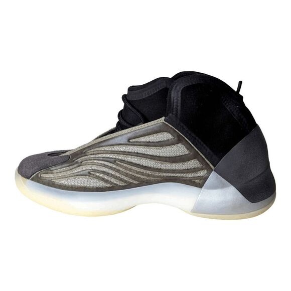 NWT ADIDAS Yeezy QNTM \'Barium\' Sneakers Size 12.5 main image 8